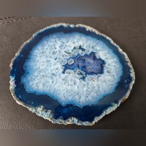 ⭐️Blue Agate Geode Slice⭐️